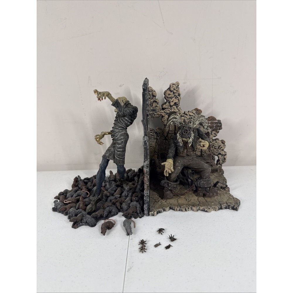 Silent Screamers Reel Masters BOTH Nosferatu Figurines with‎ Accessories